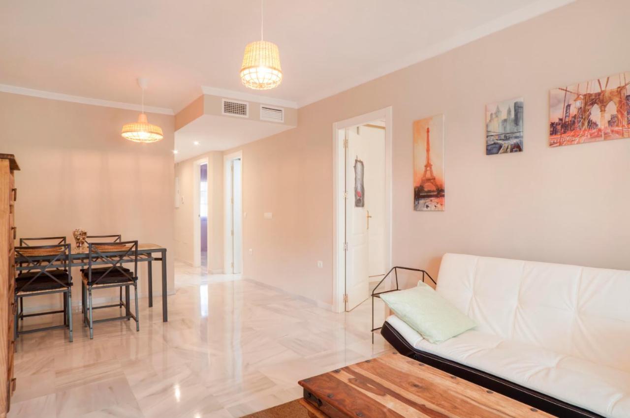 Beach And Golf Apartament 贝纳尔马德纳 外观 照片